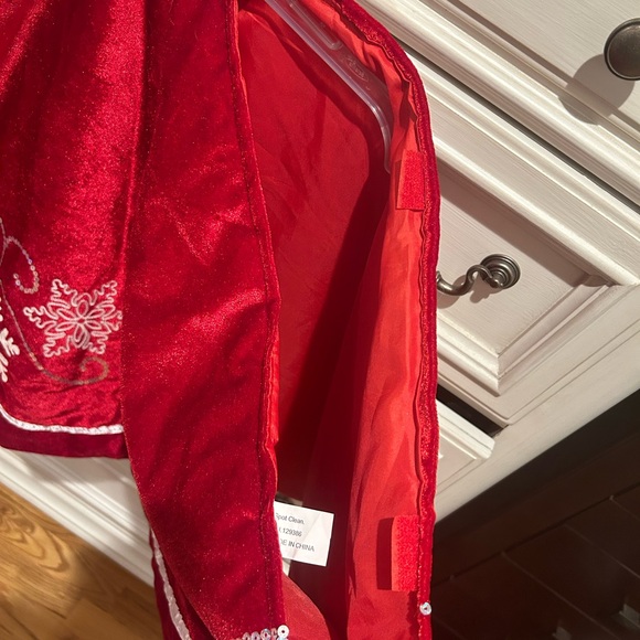 Snowflake Christmas Tree Skirt - Picture 3 of 6